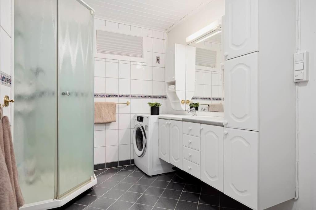 Adorable 1-Bedroom Apartment With A Fantastic View - Free Parking Trondheim Ngoại thất bức ảnh